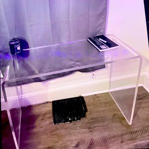 Desk or can be used to do your make up on